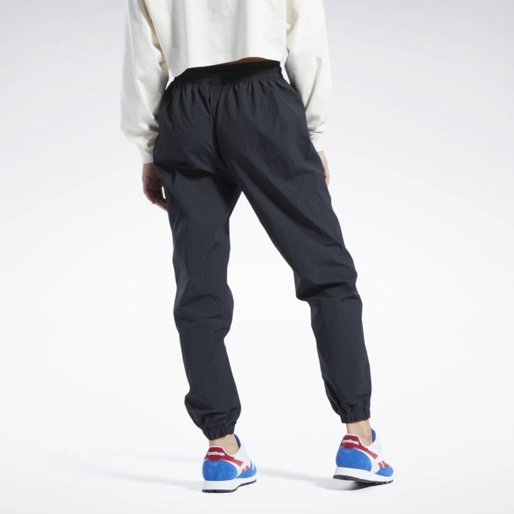 NWT Reebok Classics Nylon Joggers in Navy Cool Retro Size M - Picture 3 of 11